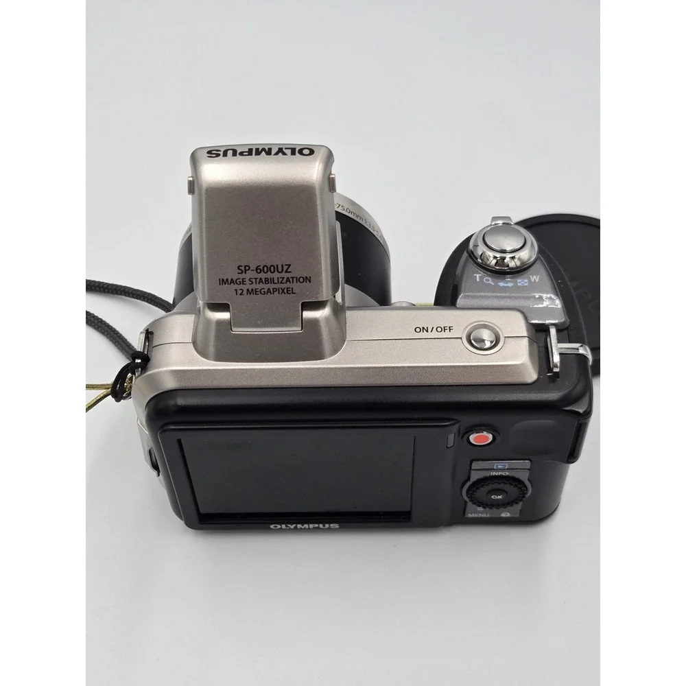 Olympus SP-600UZ Digital Camera 12 MP 15x Zoom 32GB SDHC Works No Case